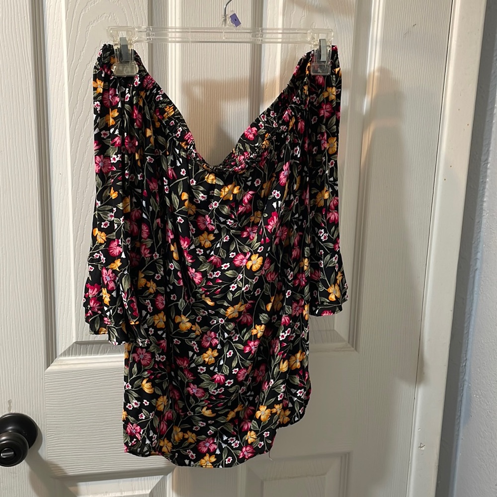 Old Navy blouse